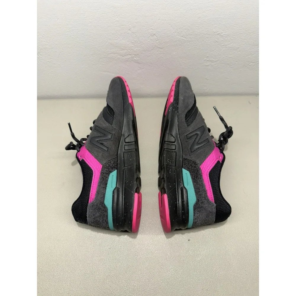 Women's Size 8.5 New Balance 997S Cordura Sneakers Black With Pink And Teal
